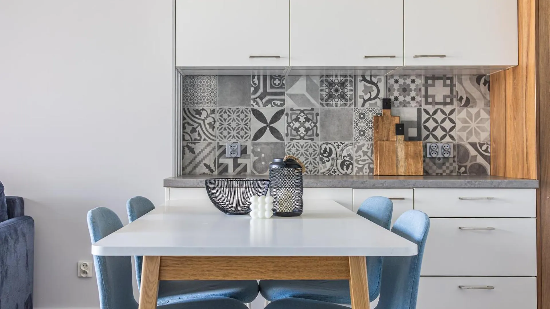 Glow Apartments - Chmielna, Gdansk City & River View