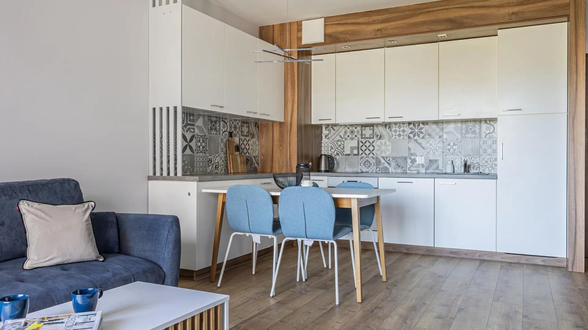 Glow Apartments - Chmielna, Gdansk City & River View