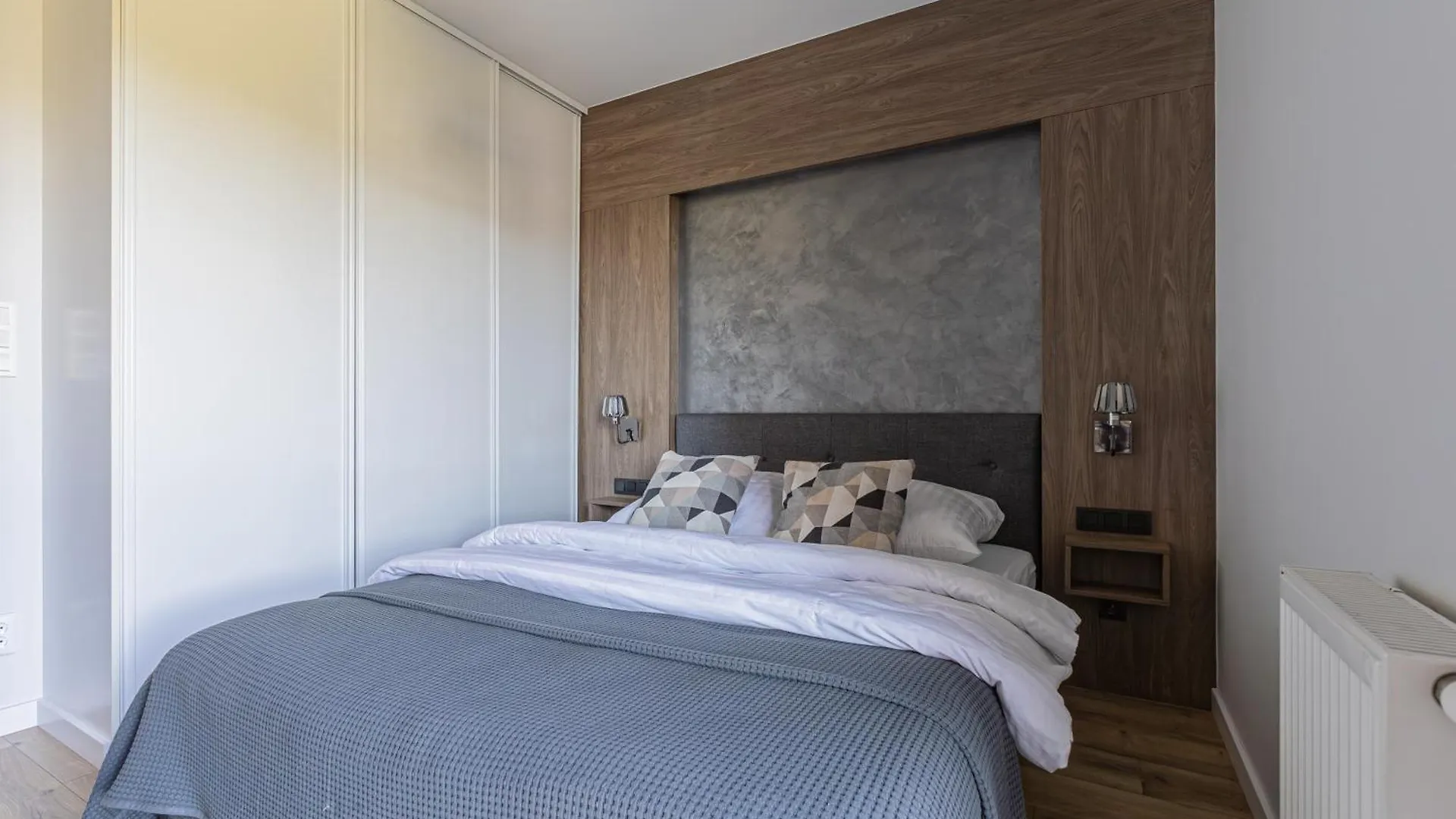 Glow Apartments - Chmielna, Gdansk City & River View